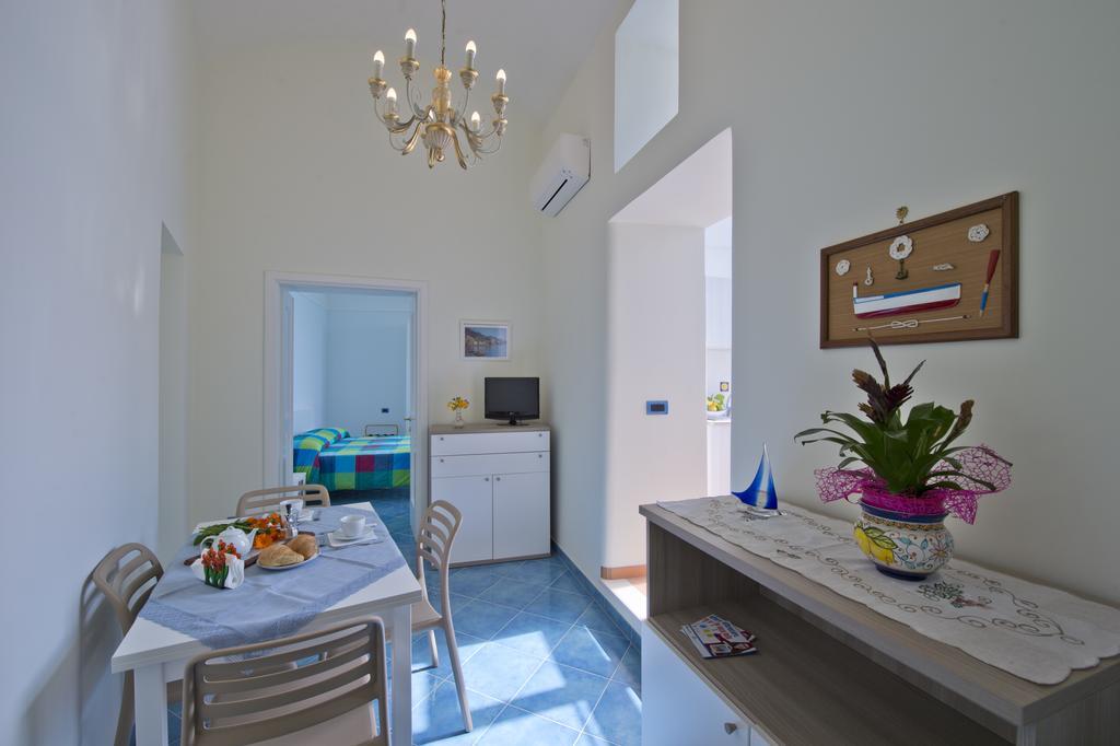 Blu Rose Apartment Амалфи Екстериор снимка