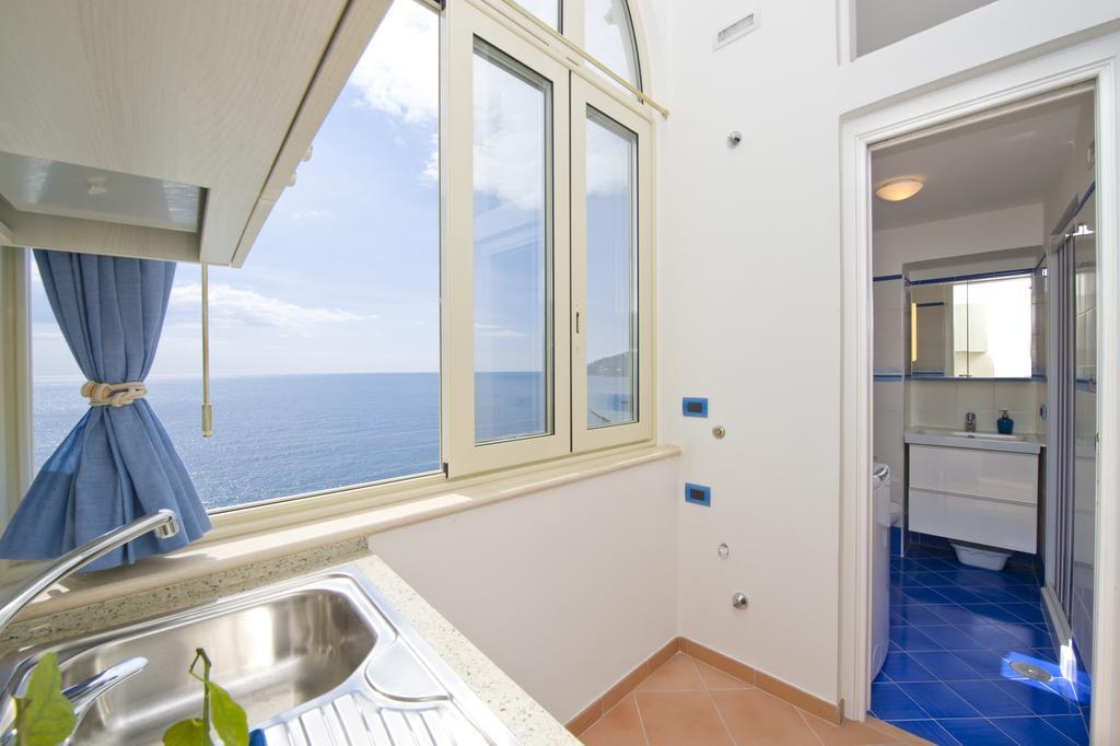 Blu Rose Apartment Амалфи Екстериор снимка